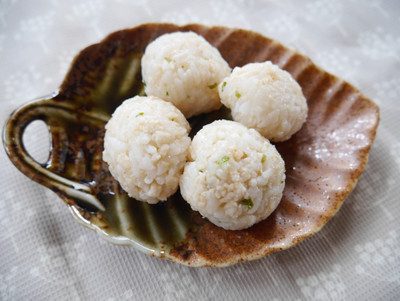 sakana-onigiri.jpg
